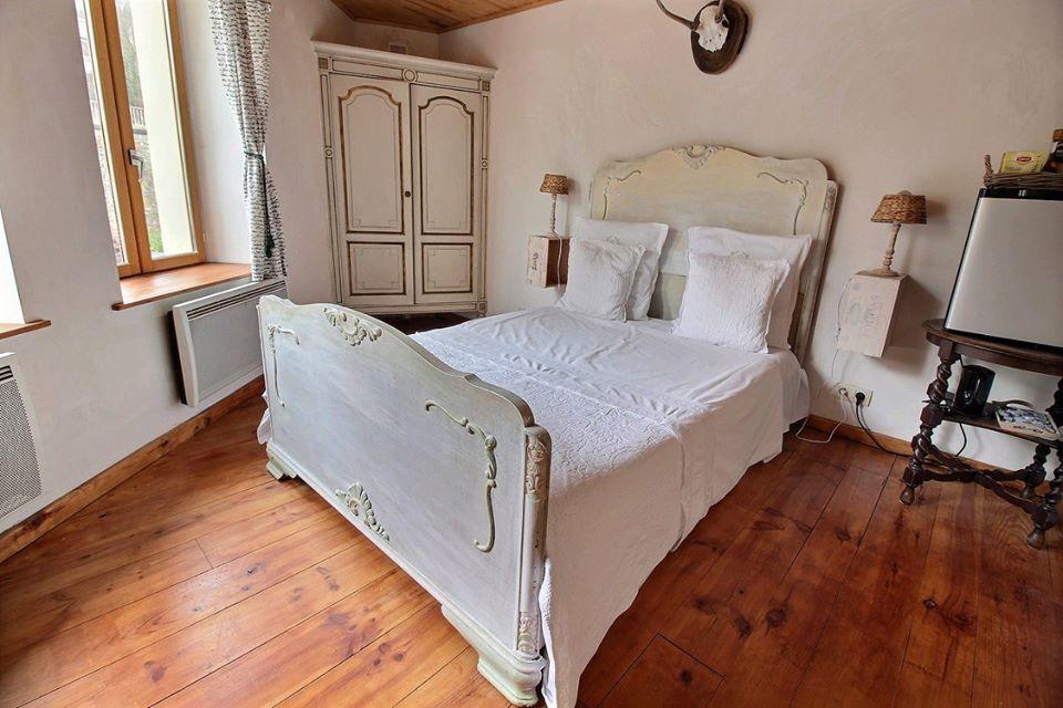 Bed and Breakfast Golden Lion Бульон Экстерьер фото