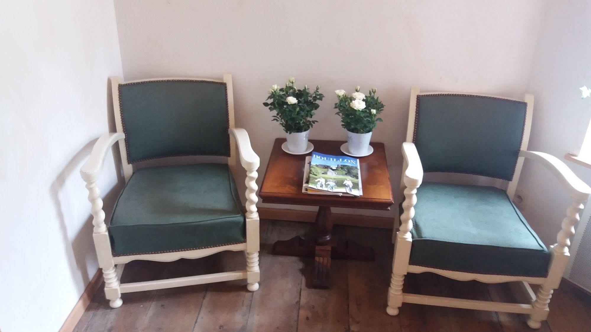 Bed and Breakfast Golden Lion Бульон Экстерьер фото